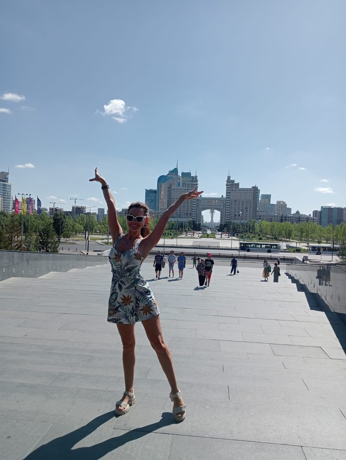 Астана, прогулка, центр, девушка