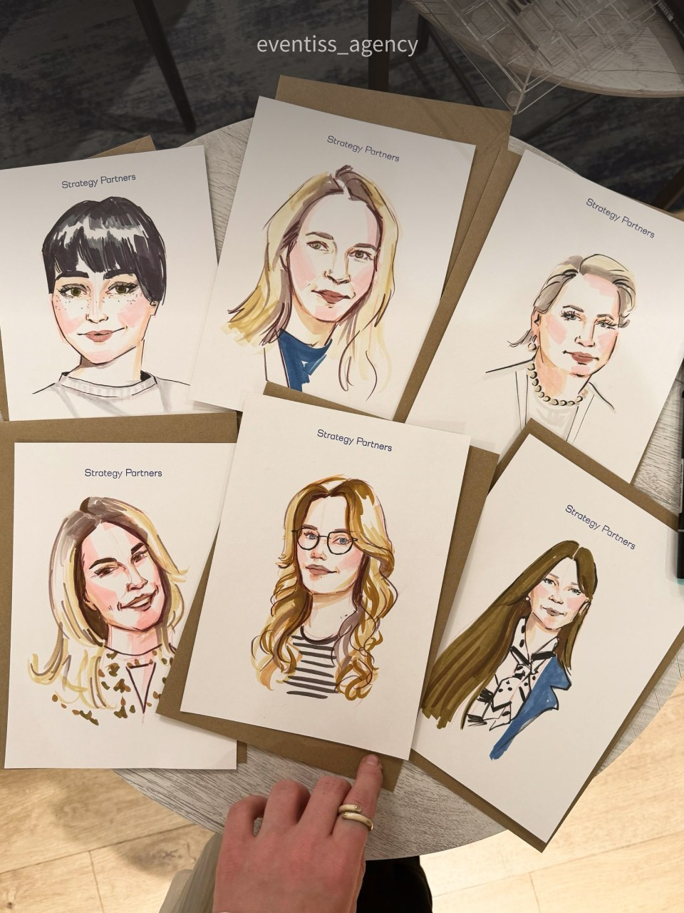 Рисунки и быстрые портретные скетчи за 15 мин вас ваших гостей. Eventiss art agency| Художники и арт-услуги на мероприятие Москва и МО