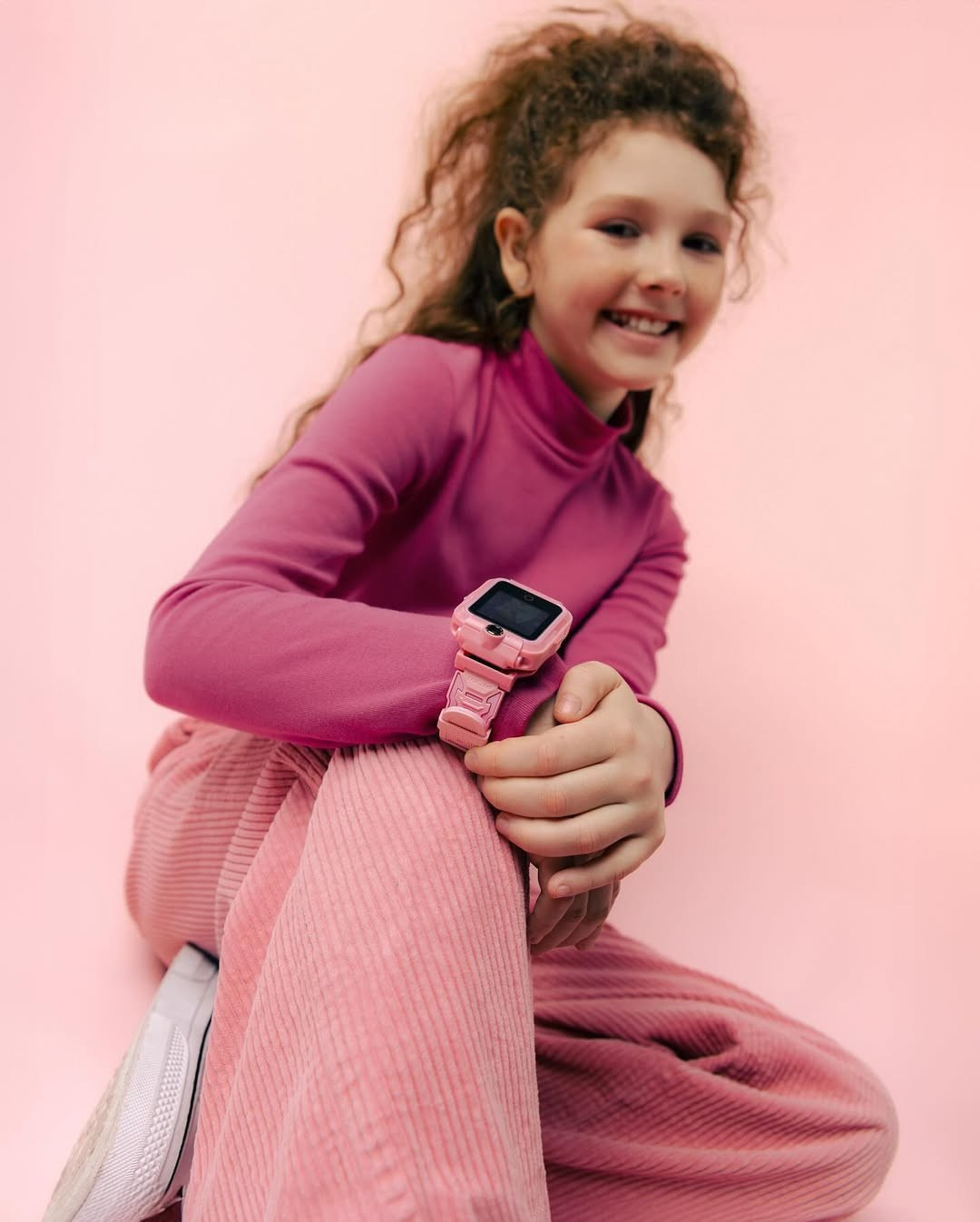 Съемка для детских смарт часов Prolike. Фотограф в Санкт-Петербурге и Москве