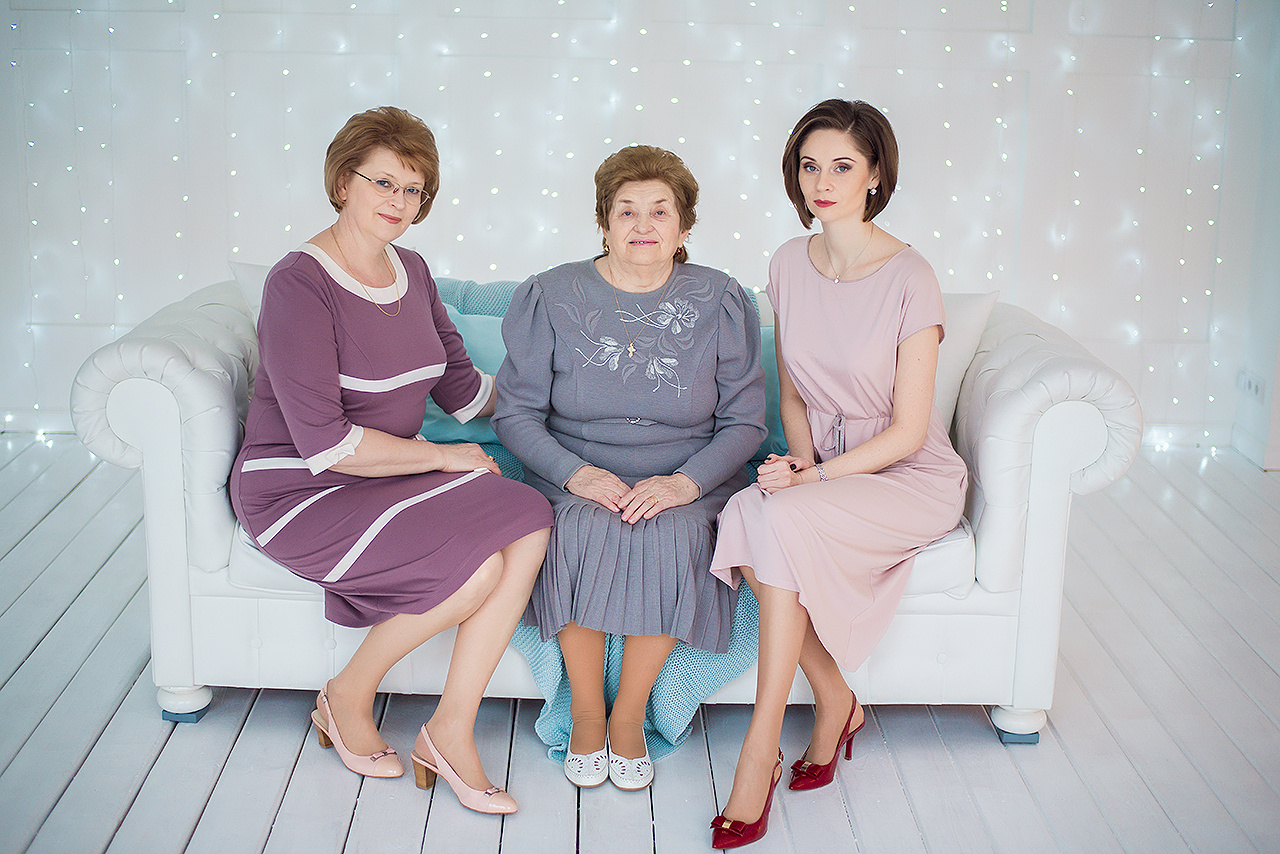 Три поколения. Фотограф Ростов-на-Дону Белла Керимова