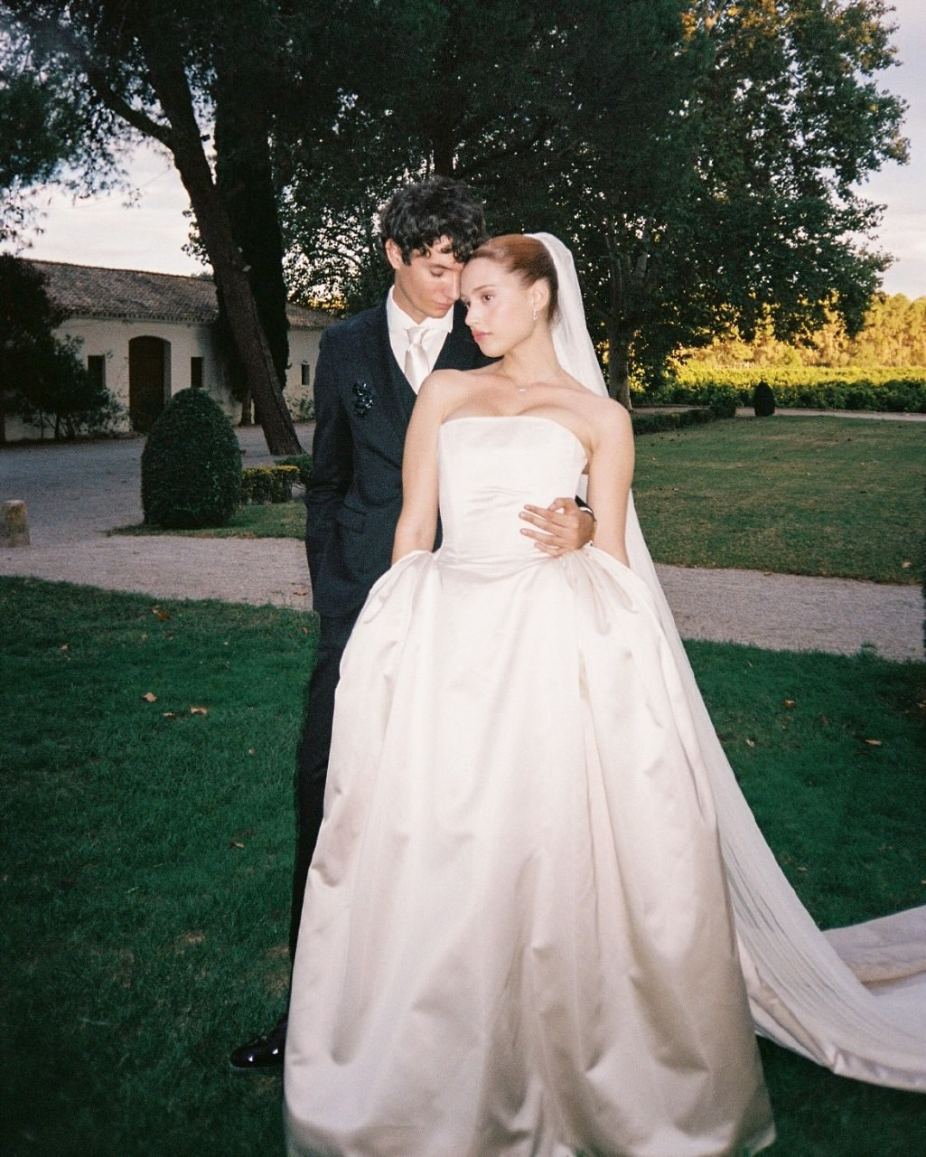 Тренды 2025. Свадебный и репортажный фотограф Элина Козырьянова