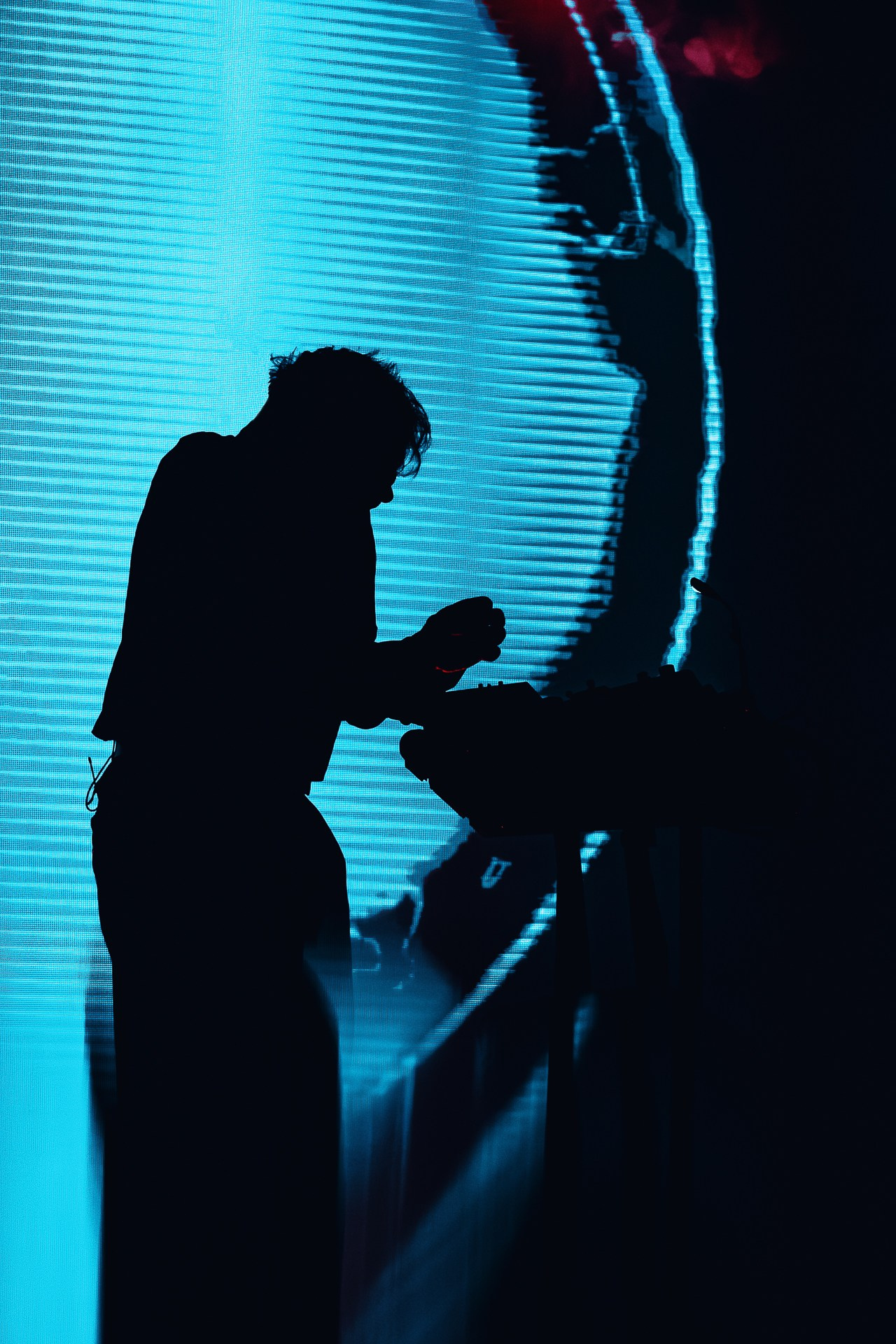 Дельфин. Концерт в Москве 24.10.25, Atmosphere