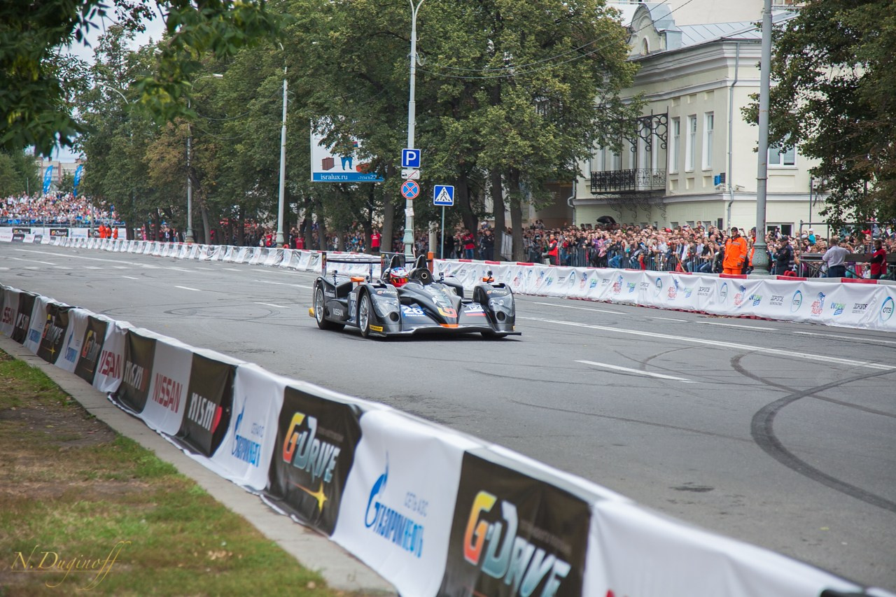 Nissan Nissmo Drive. Профессиональный фотограф Дугинов Николай | Екатеринбург