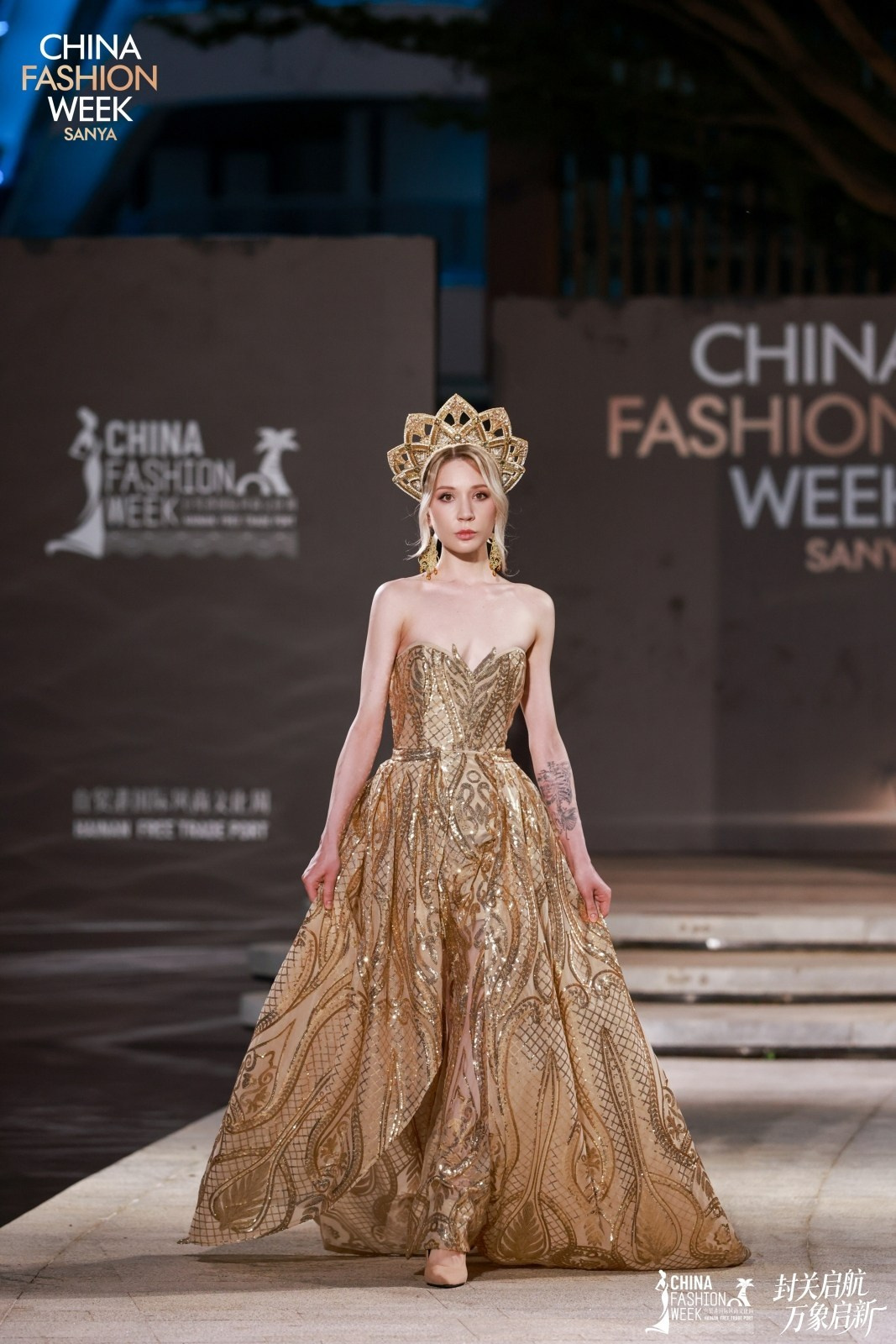 Runway. Модель Катунова Яна