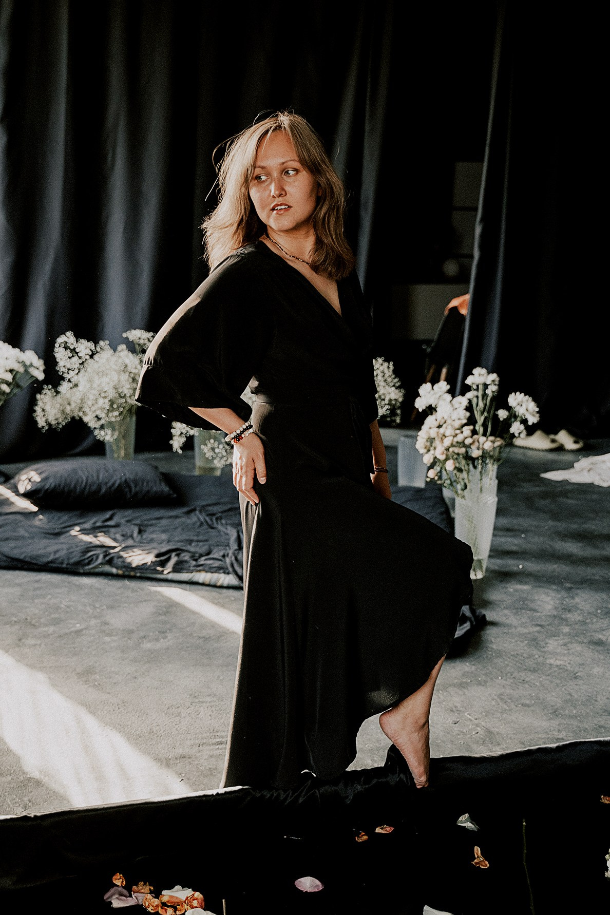 Алина инструктор йоги. Семейный и женский фотограф, контент фотосессия в Екатеринбурге