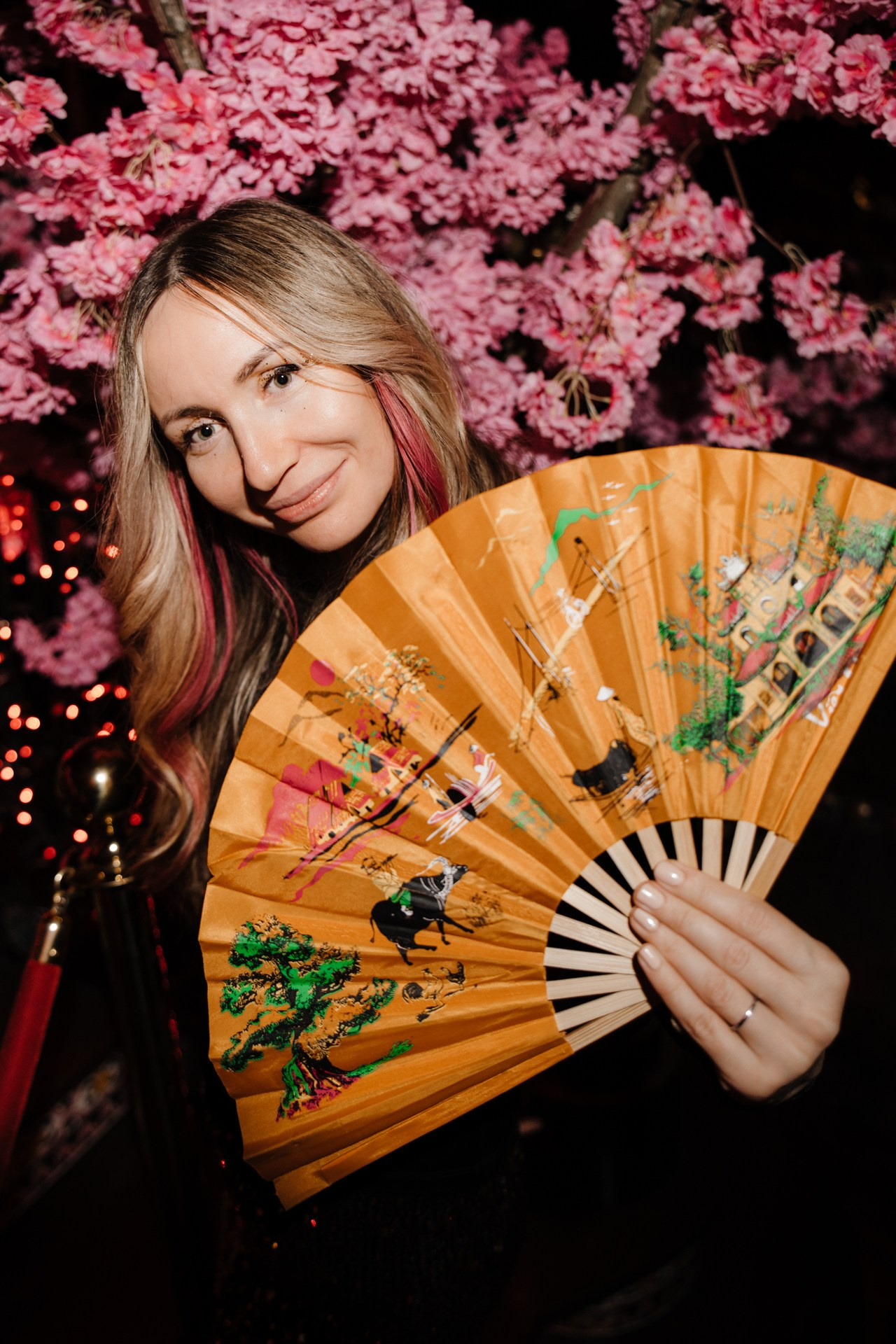 Aiwaska Buddha bar. VICTORIA SHU