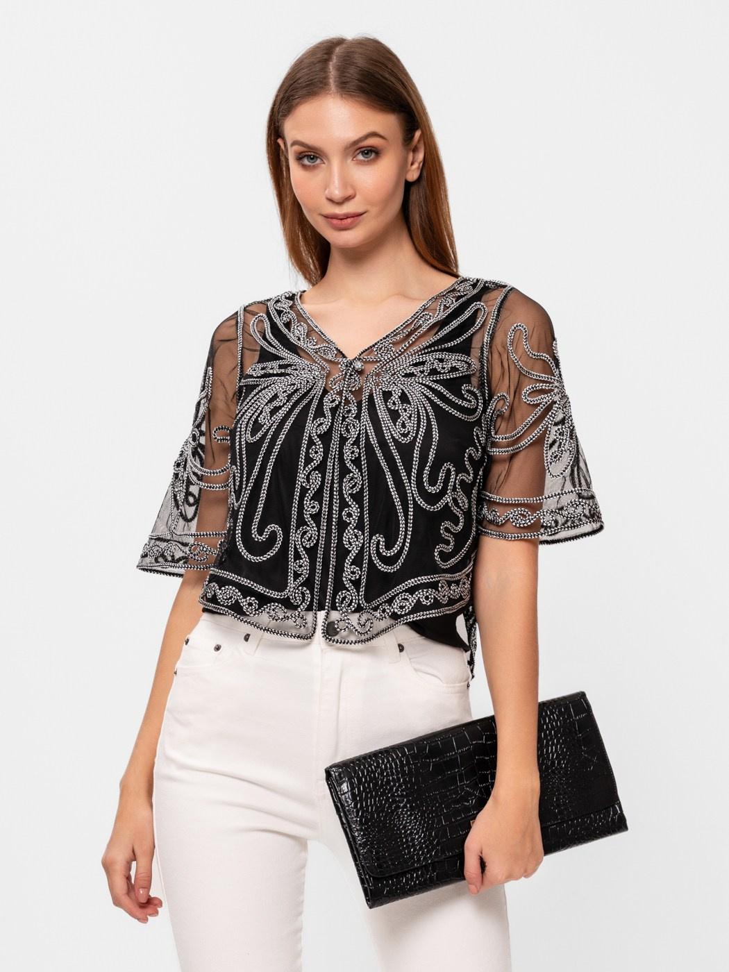 съемка одежды на красивой модели