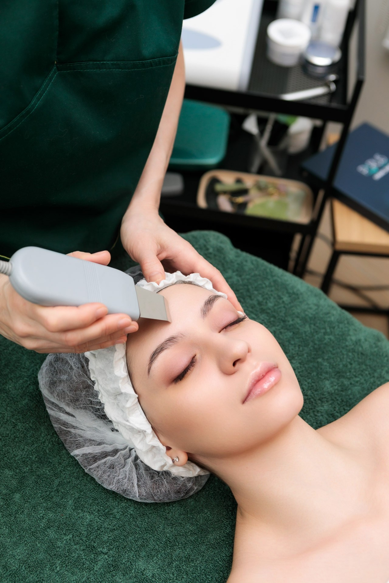 Parus косметология. Брук Артём