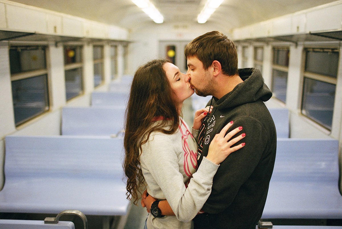 Андрей и Катя. Свадебный и семейный пленочный фотограф в Петербурге Истомина Ирина