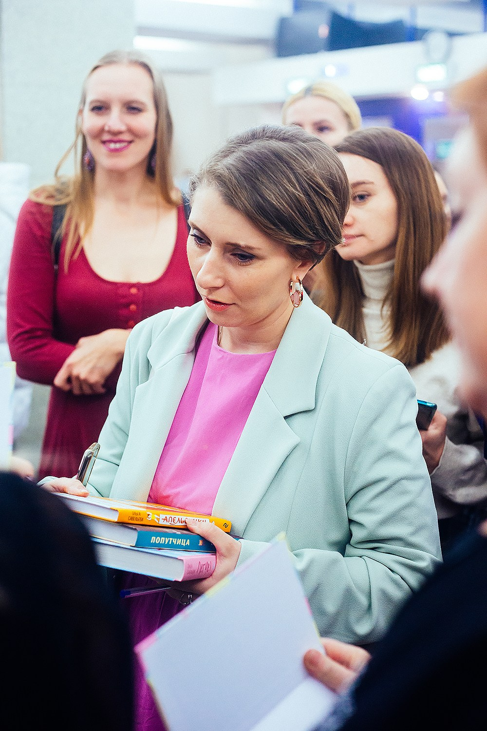 Стендап Ольги Савельевой «Всё обязательно наладится». Детский и семейный фотограф, фотограф мероприятий Нижний Новгород