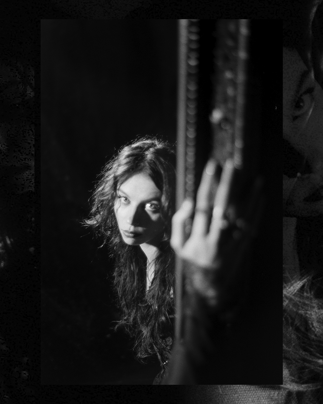 < O >. Плёночный фотограф Москва, Саша Звук