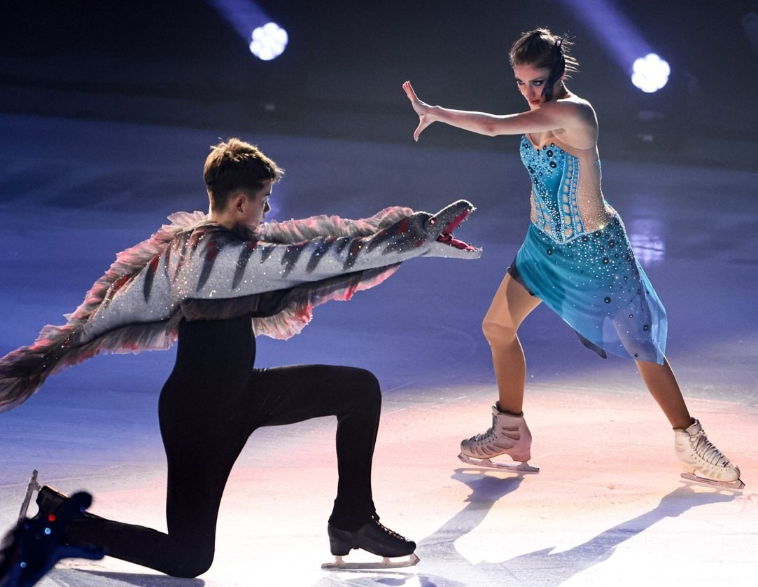 Алёна Косторная на шоу Евгения Плющенко "Русалочка"