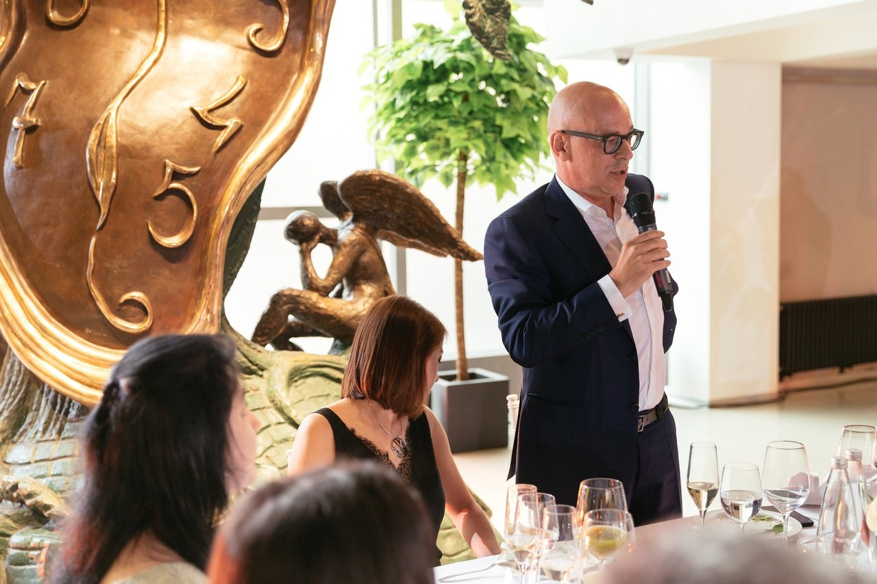 Вечер в Эрарте. Портфолио свадебного фотографа. Роман Каргаполов