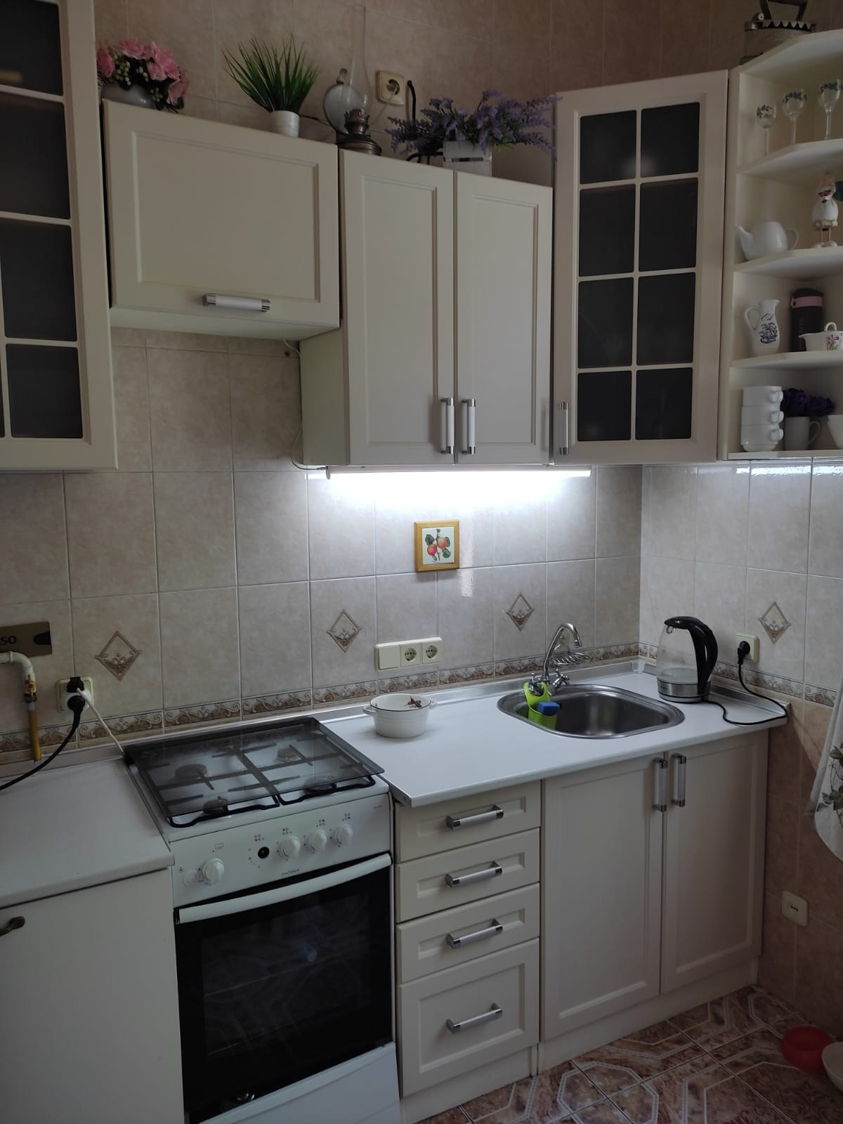 Ул. Революции 67. Отдых в Евпатории без забот — аренда жилья, трансфер, размещение под ключ