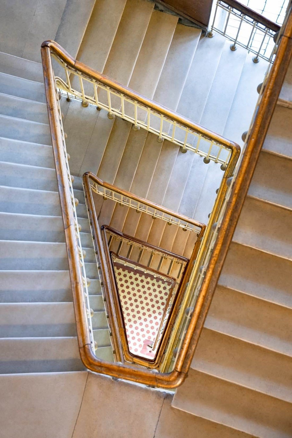 World of Staircases — personal project of photographer Vadim Sherbakov. Vadim Sherbakov Portfolio