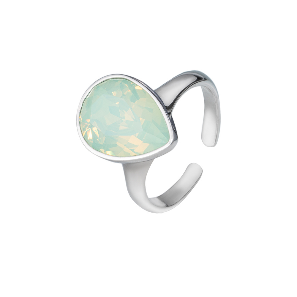 Фотограф ювелирных изделий и бижутерии. Предметный и фуд фотограф Санкт-Петербурга Сергей