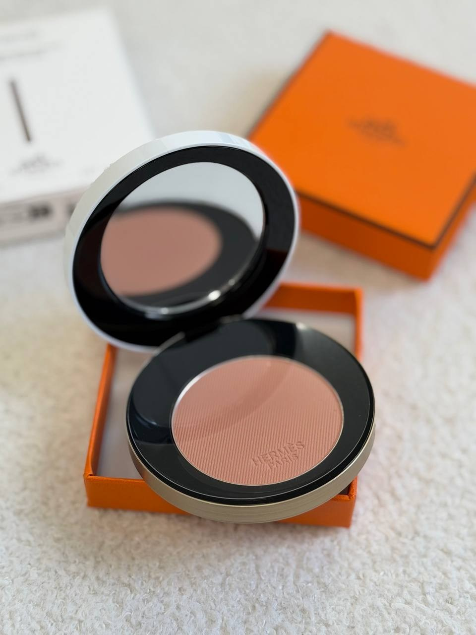 Декоративная косметика