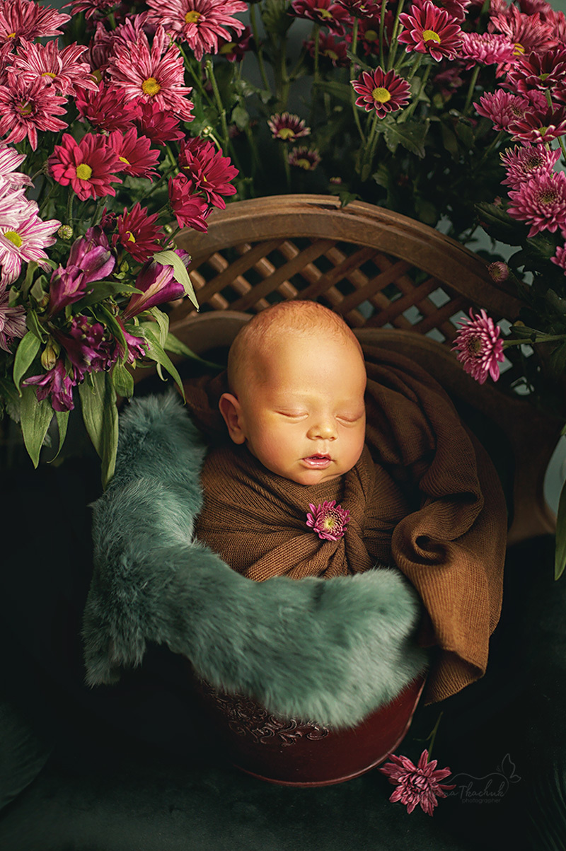 Новорожденные. Фотограф новорожденных беременных в Тюмени Ткачук Татьяна