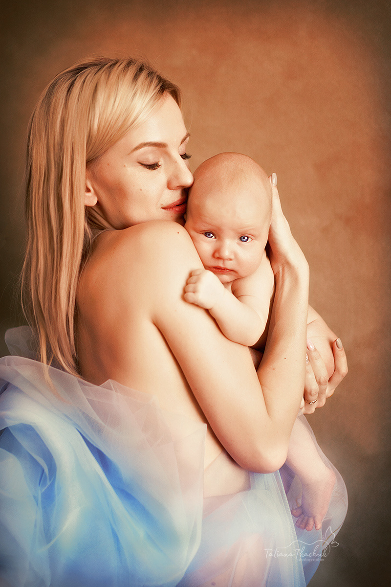 Новорожденные. Фотограф новорожденных беременных в Тюмени Ткачук Татьяна