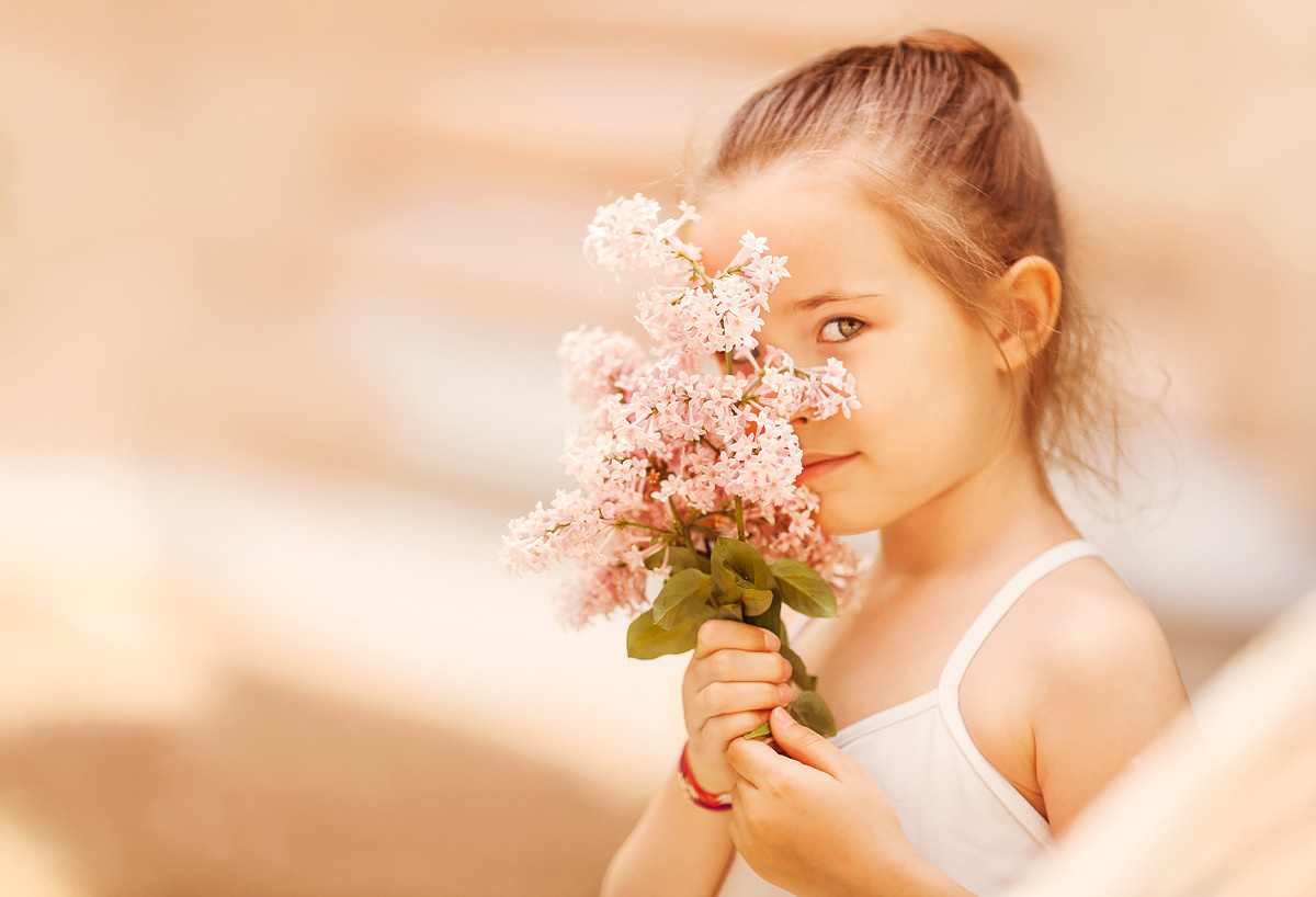 ילדות. צלם ואמן ילדים ומשפחה