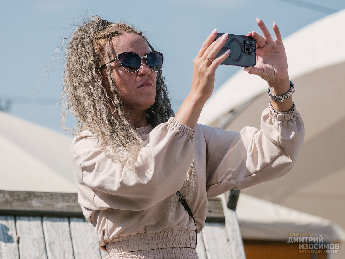 Скачки фаворитов 2024