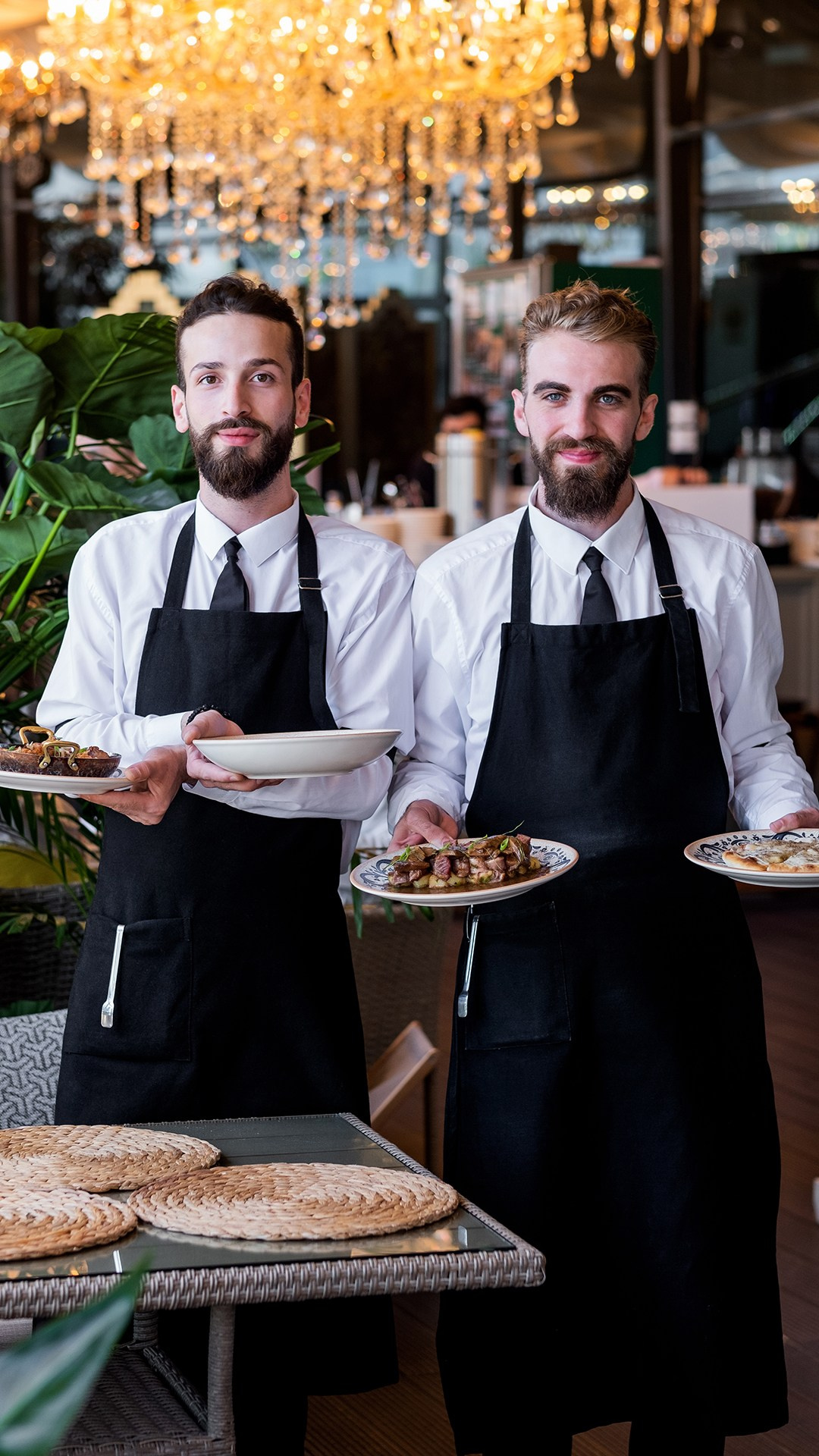 Команда ресторана G.Garden Грузия. Профессиональный фотограф Ольга Терехова СПБ Батуми