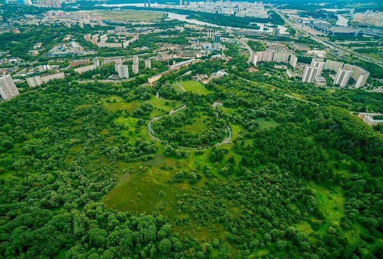 Красивые места для фотосессии в Москве для свадебной и семейной съемки