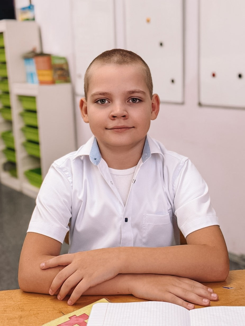 4 класс студия портрет и иконки. Семейный фотограф Тюмень, фотограф на роды Салмина Мария