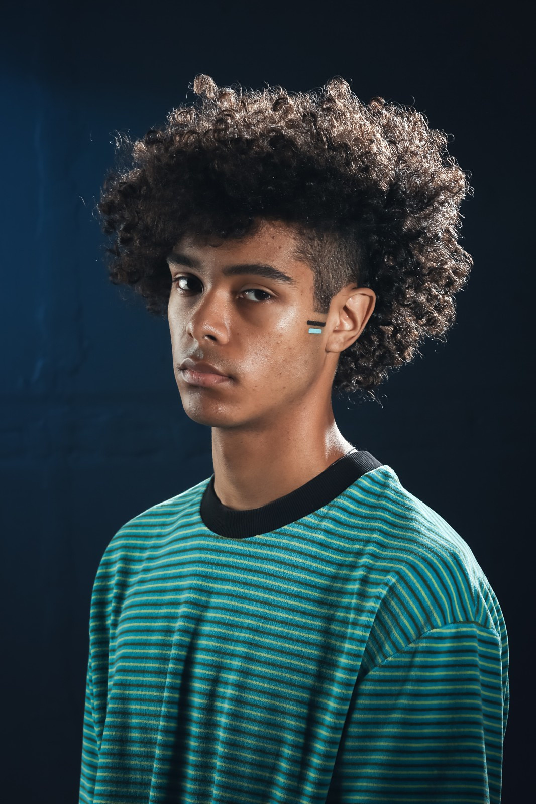 Мужской портрет в студии. Свадебный и репортажный фотограф в Москве и Московской области