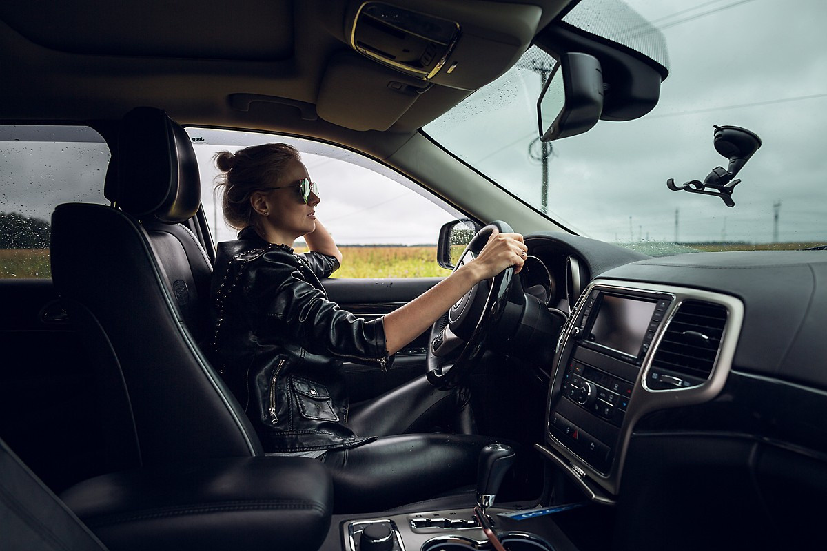 Портрет с Авто. Свадебный и репортажный фотограф в Москве и Московской области