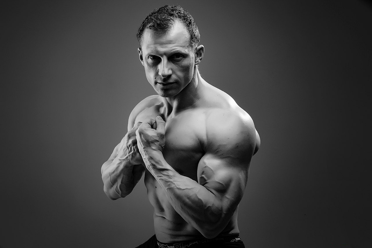 Мужской скульптурный портрет. Свадебный и репортажный фотограф в Москве и Московской области