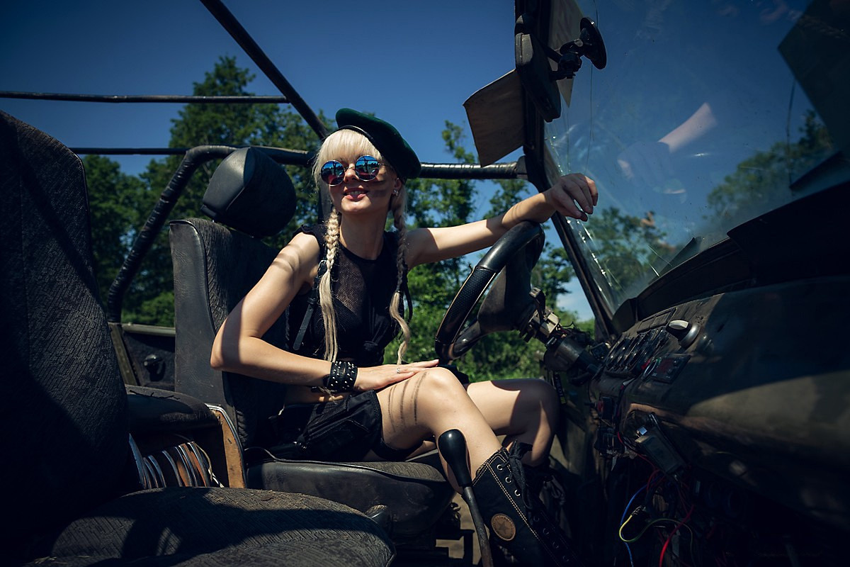 Портрет с Авто. Свадебный и репортажный фотограф в Москве и Московской области