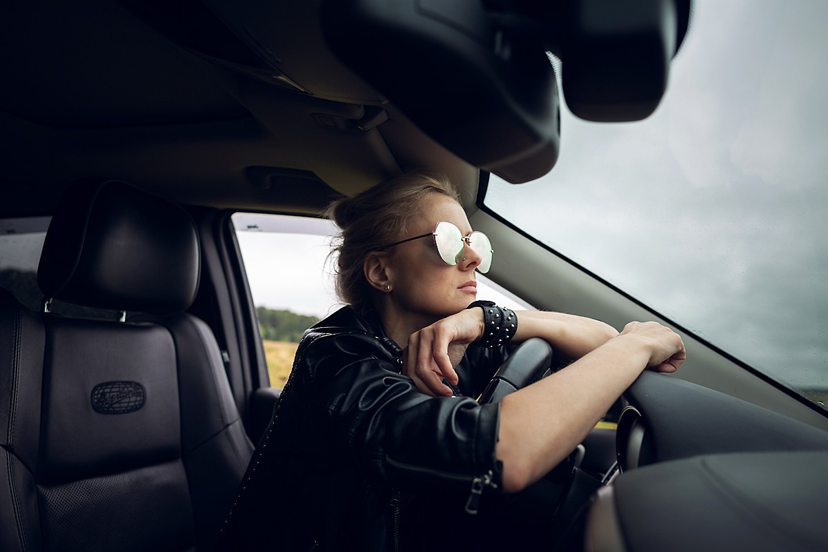 Портрет с Авто. Свадебный и репортажный фотограф в Москве и Московской области