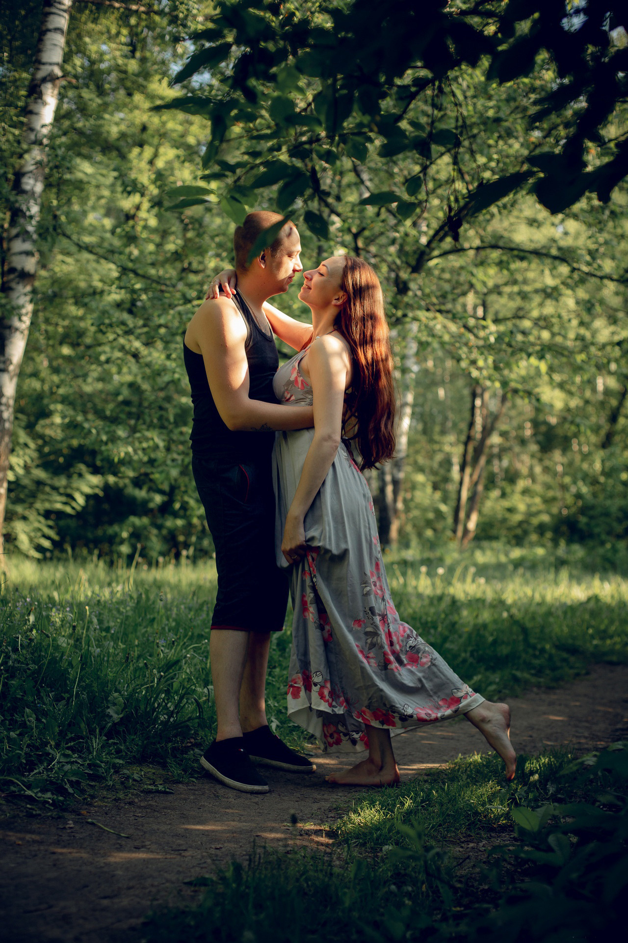 У озера на закате. Свадебный и репортажный фотограф в Москве и Московской области