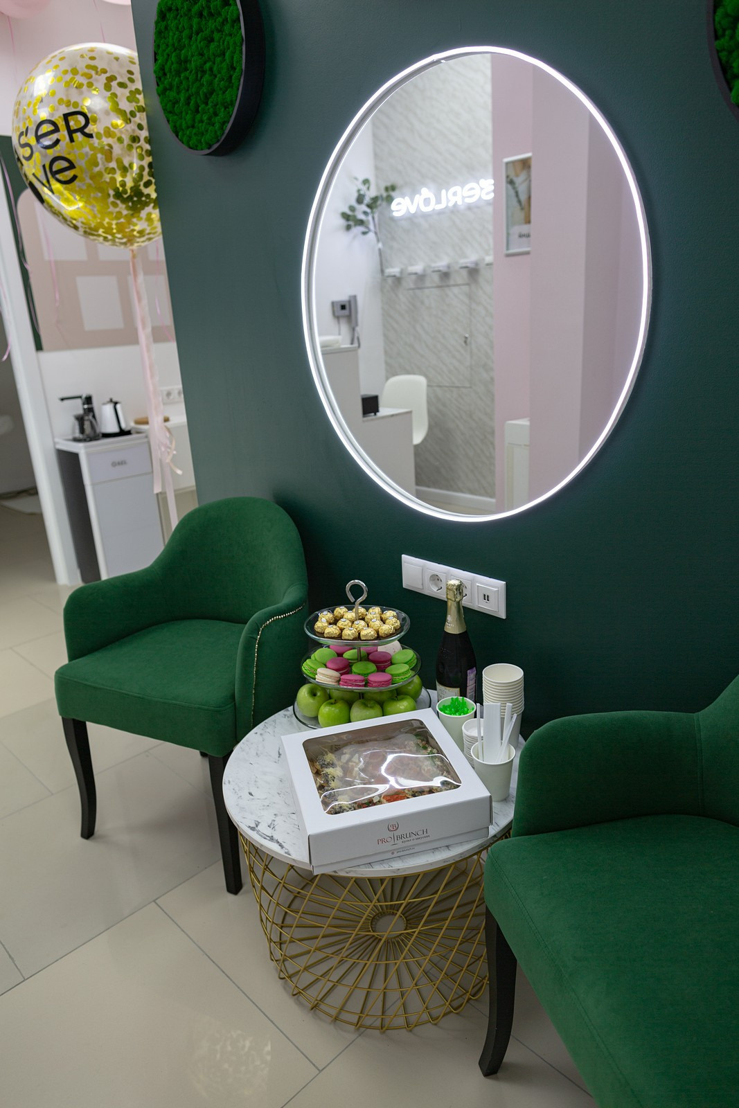 Студия Laser Love. Свадебный и репортажный фотограф в Москве и Московской области