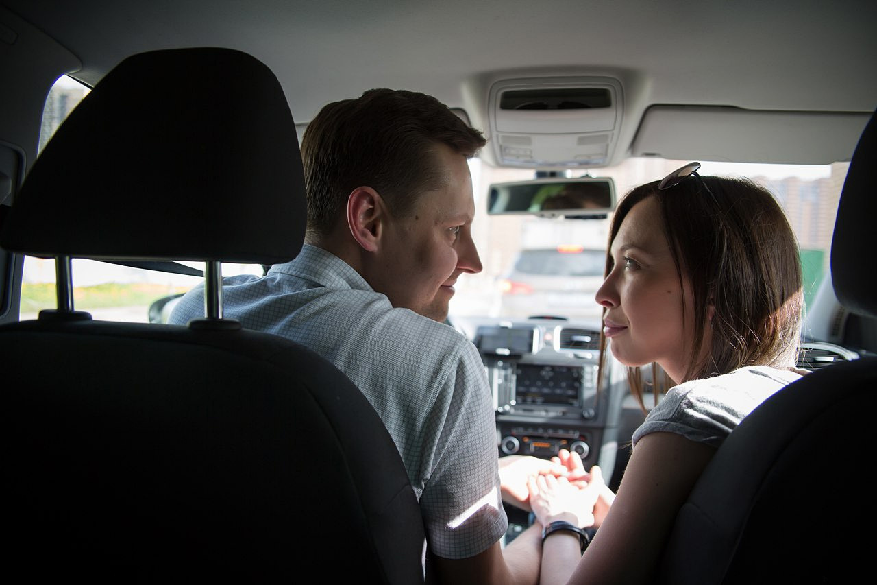 Прогулка в лесу. Свадебный и репортажный фотограф в Москве и Московской области