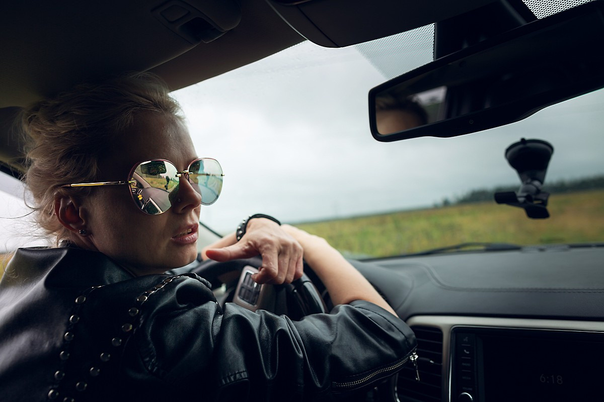 Портрет с Авто. Свадебный и репортажный фотограф в Москве и Московской области