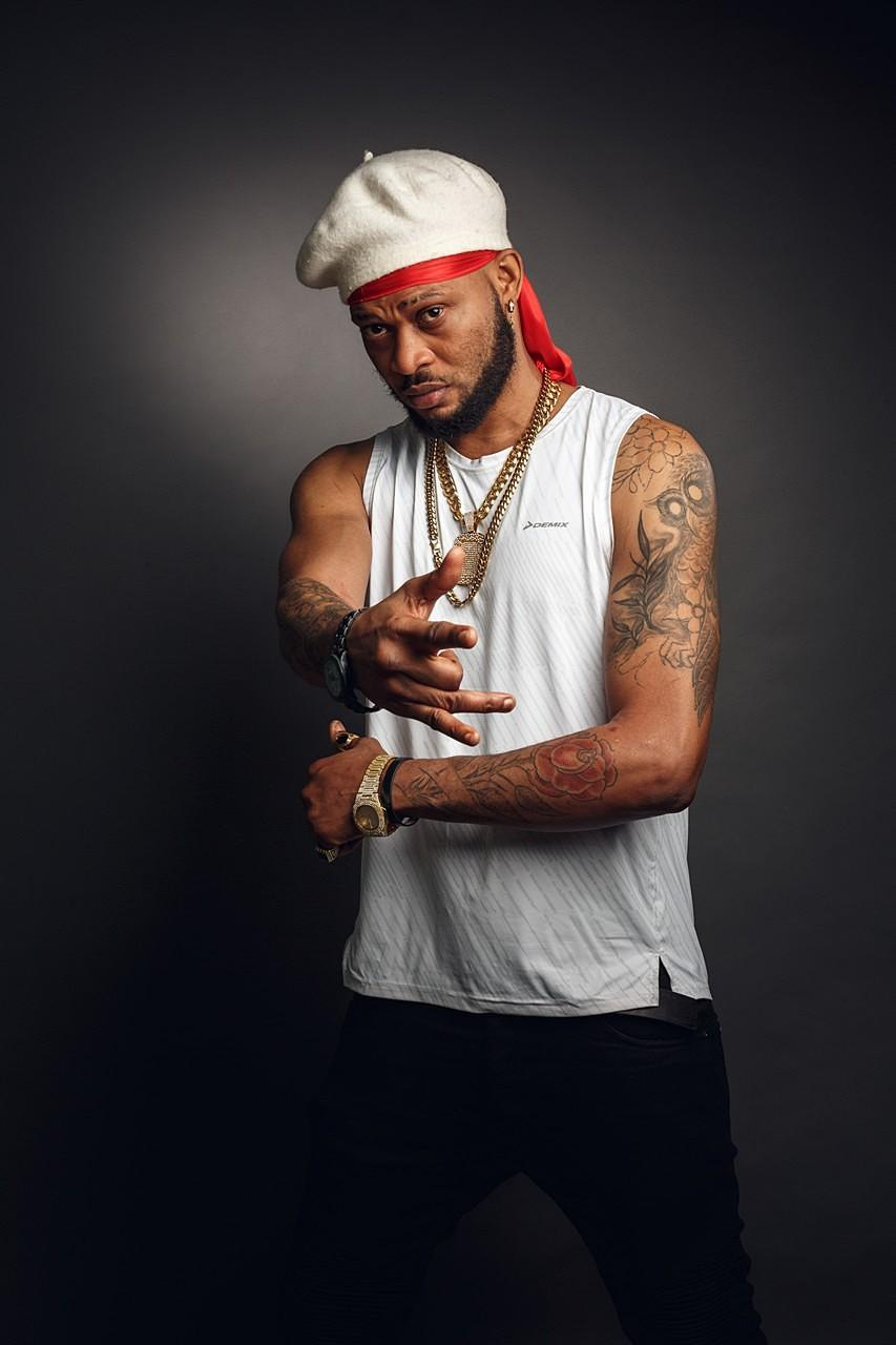 Мужской портрет в студии. Свадебный и репортажный фотограф в Москве и Московской области