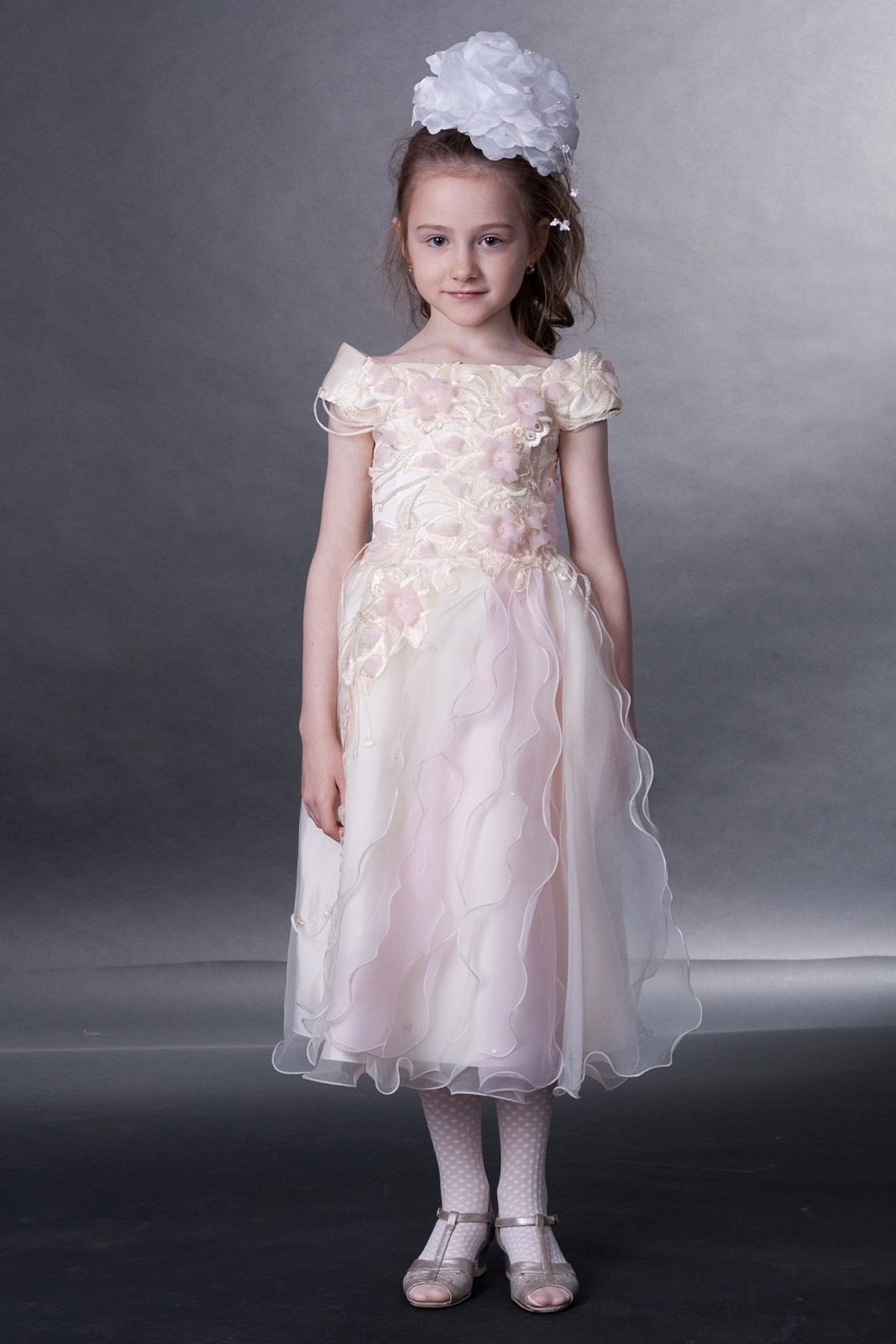 Детская и семейная фотосессия в студии. Свадебный и репортажный фотограф в Москве и Московской области