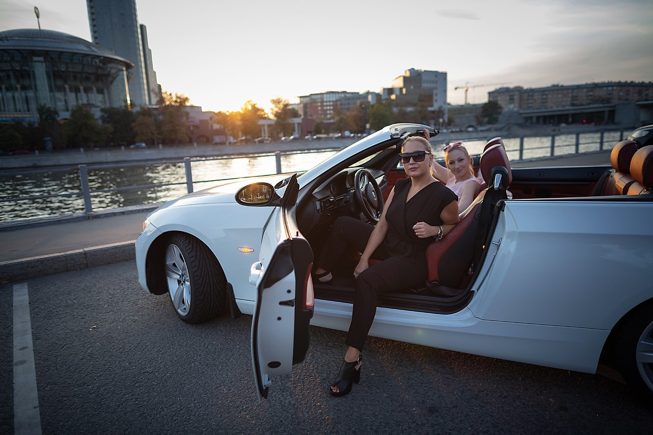 Портрет с Авто. Свадебный и репортажный фотограф в Москве и Московской области