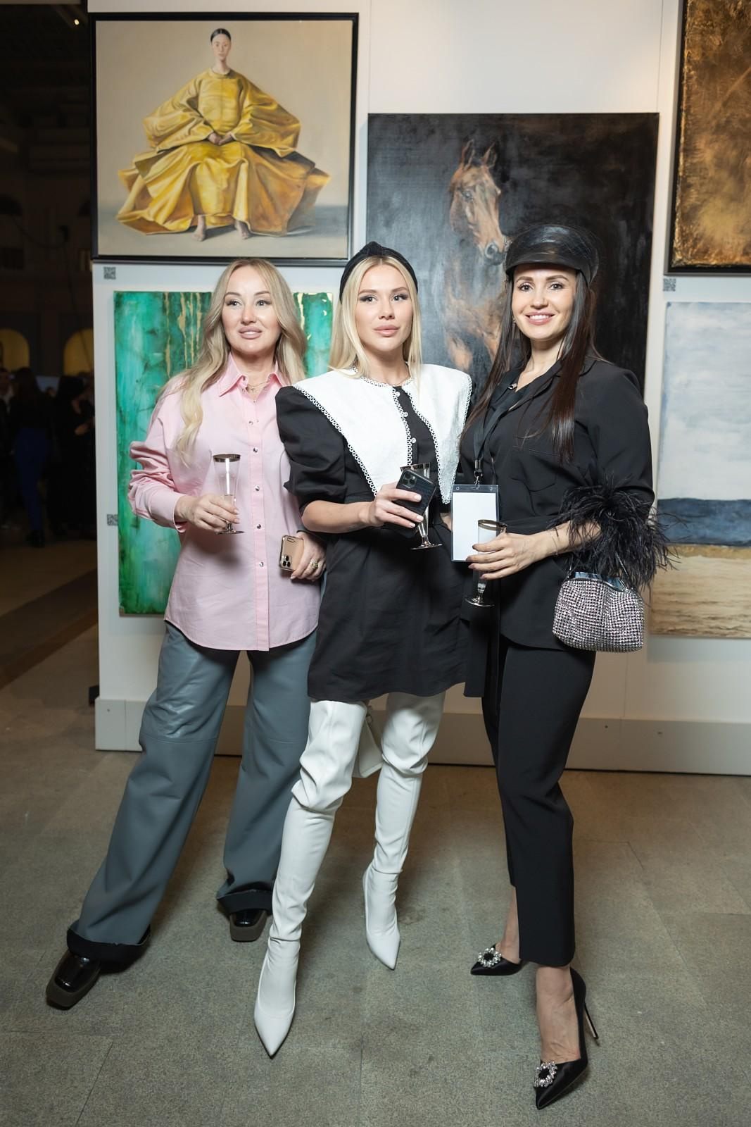 Выставка. Свадебный и репортажный фотограф в Москве и Московской области