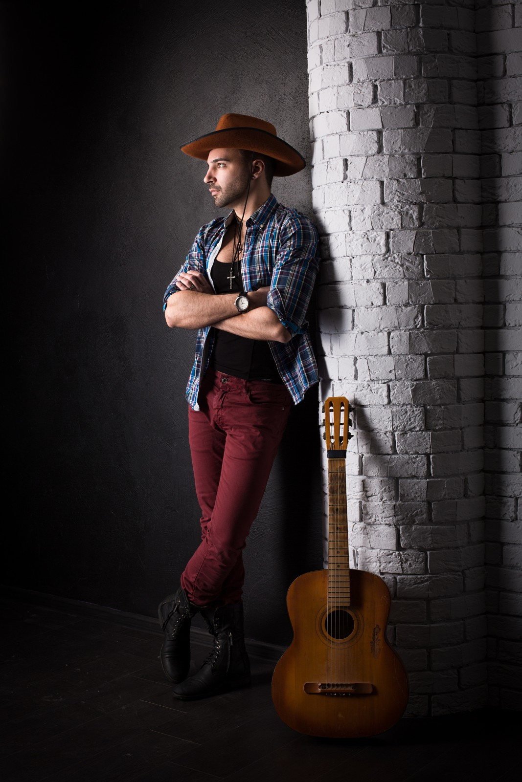 Мужской портрет в студии. Свадебный и репортажный фотограф в Москве и Московской области