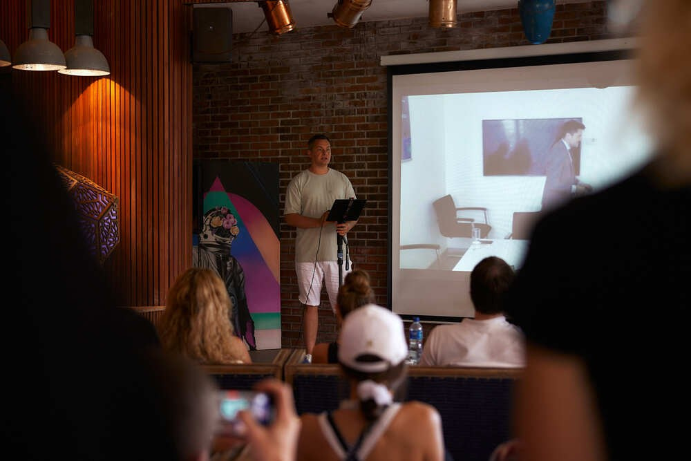Фотограф для семинаров и лекций | Профессиональные кадры вашего мероприятия