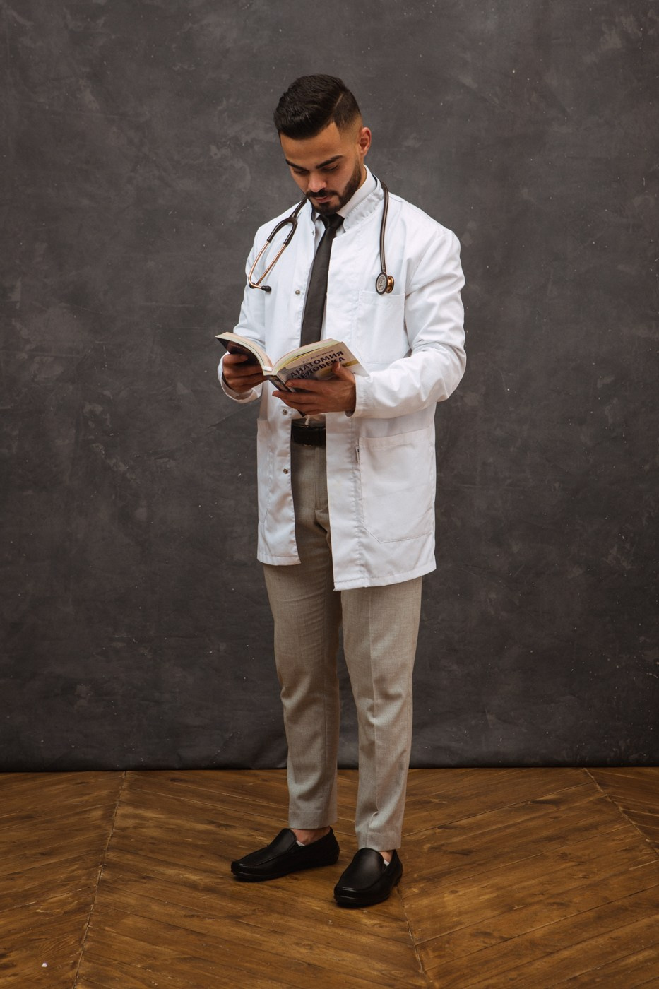 Съемка для выпускников медицинского университета. Фотографы в городе Волгограде — Людмила Агеева и Алексей Околелов