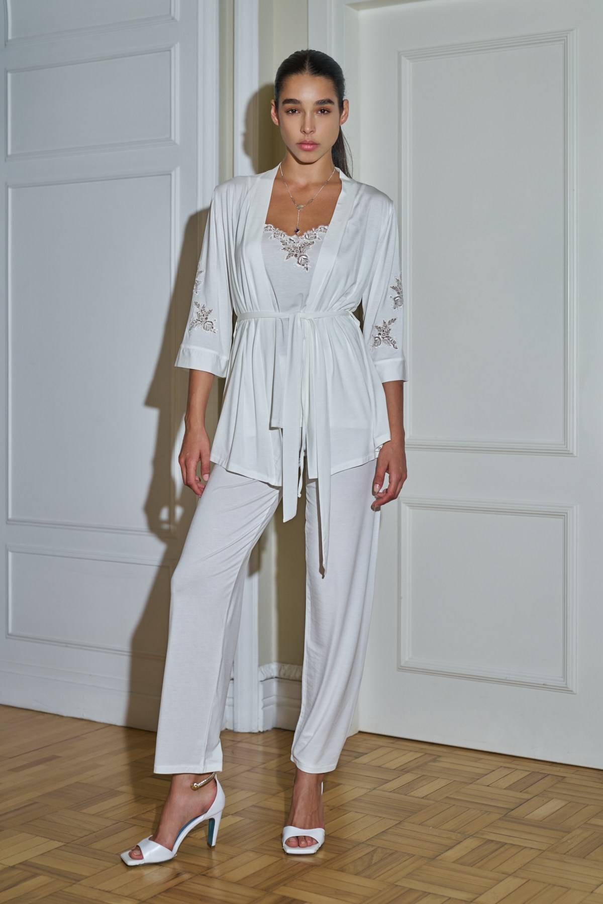 Flora ss25. Fashion Photographer in Milan