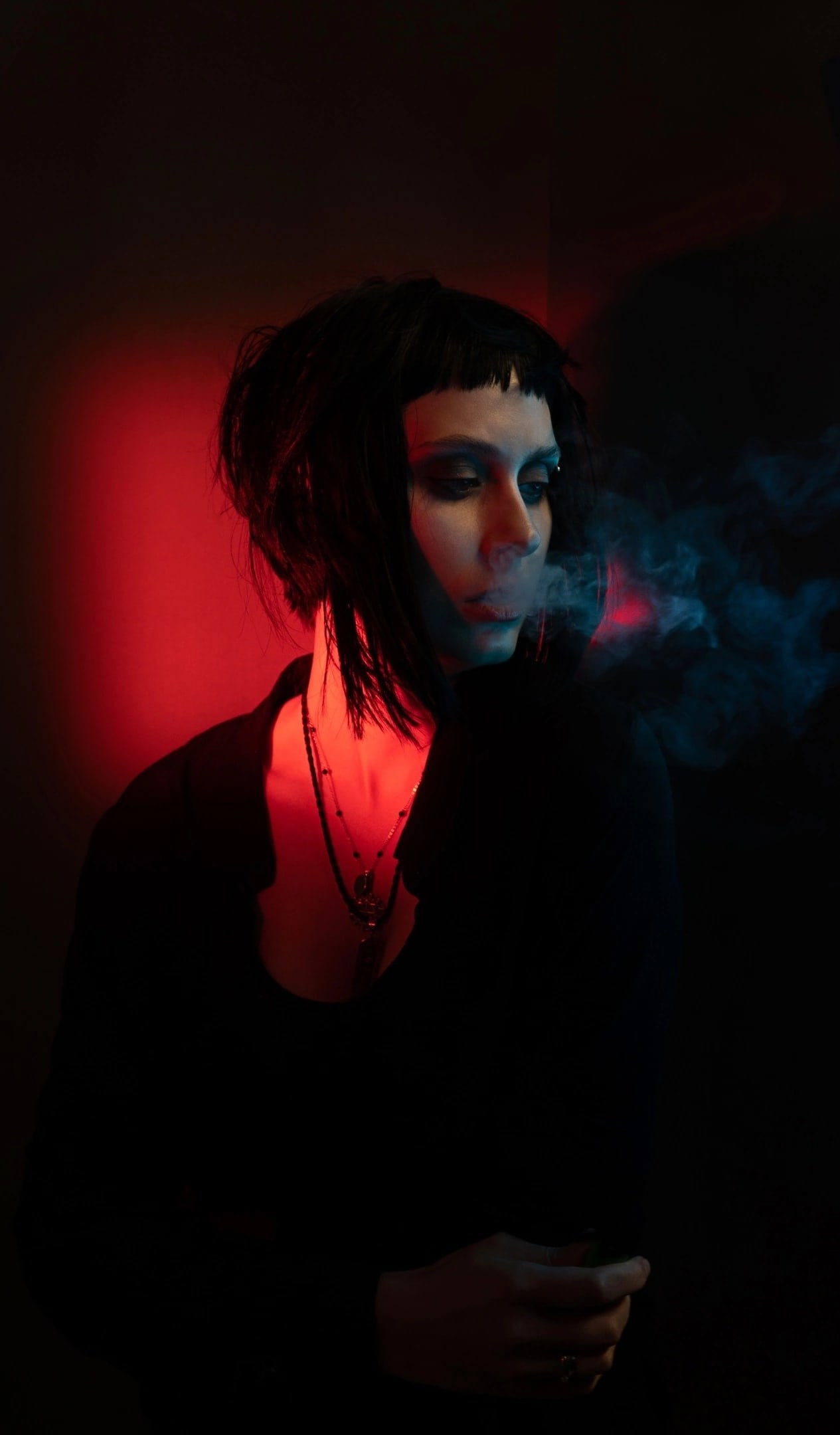 Виктория Гифт, фотосессия с дымом, в дыму