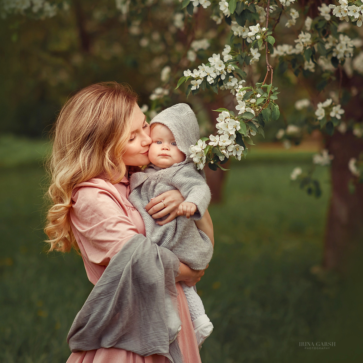 Мама и малыш. Фотограф Ирина Гарш