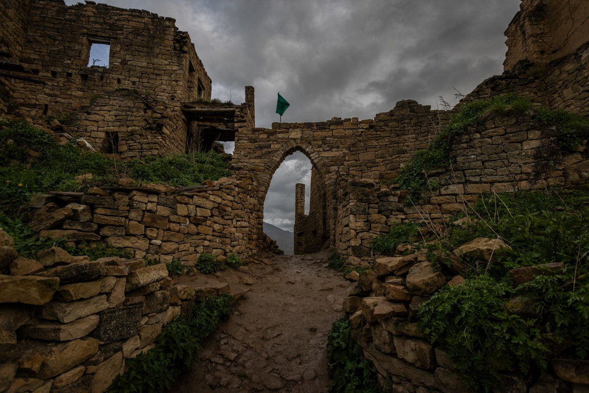 Аул-призрак Гамсутль. Photomantis