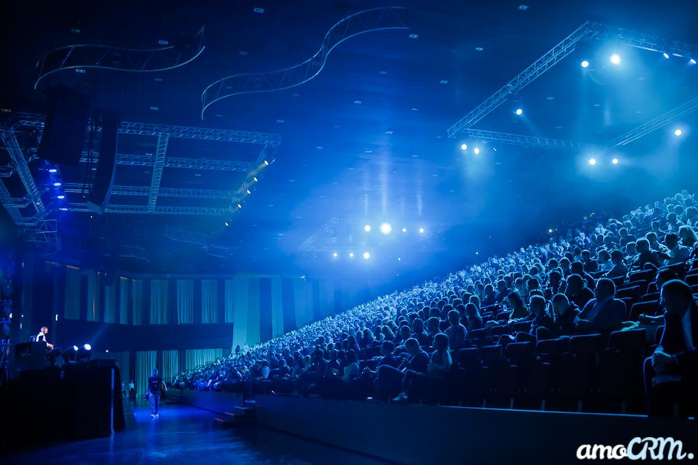 Конференция amoCRM. Свадебный и семейный фотограф в городе Воронеж. Ирина Боловина