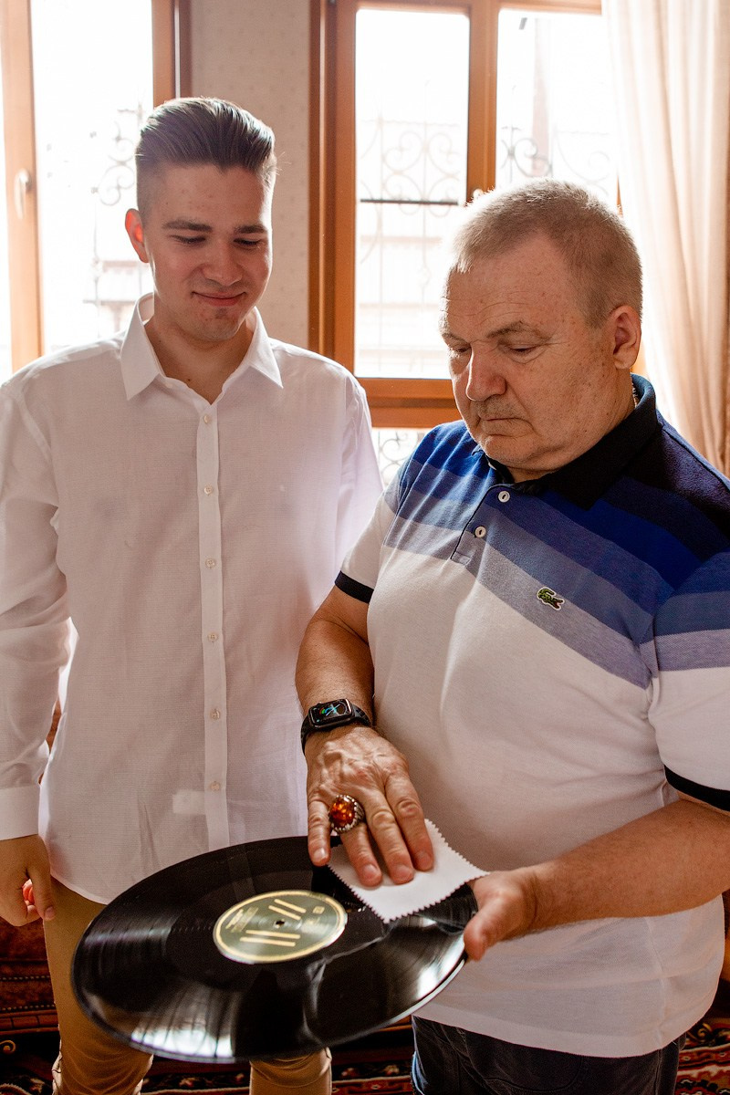 Музыка и покер